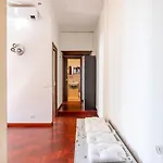Апартаменты Comfy And Elegant *